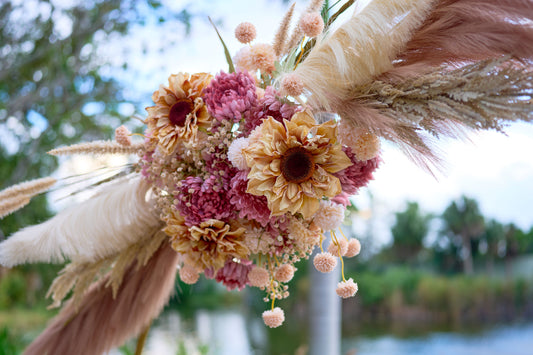 The Autumn Grace Circle Arch